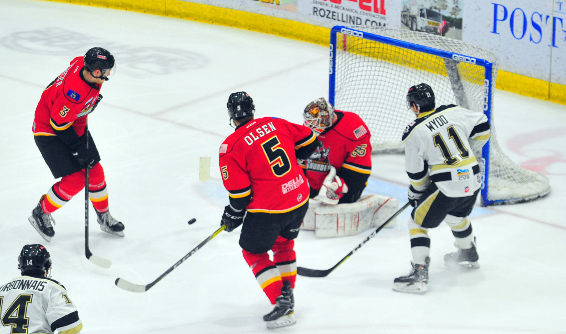 Thunder vs. Wheeling